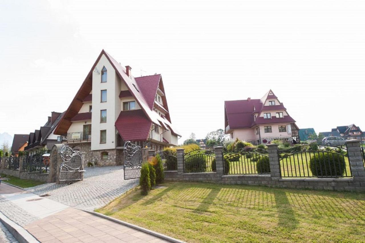 Hawran Bed & Breakfast *