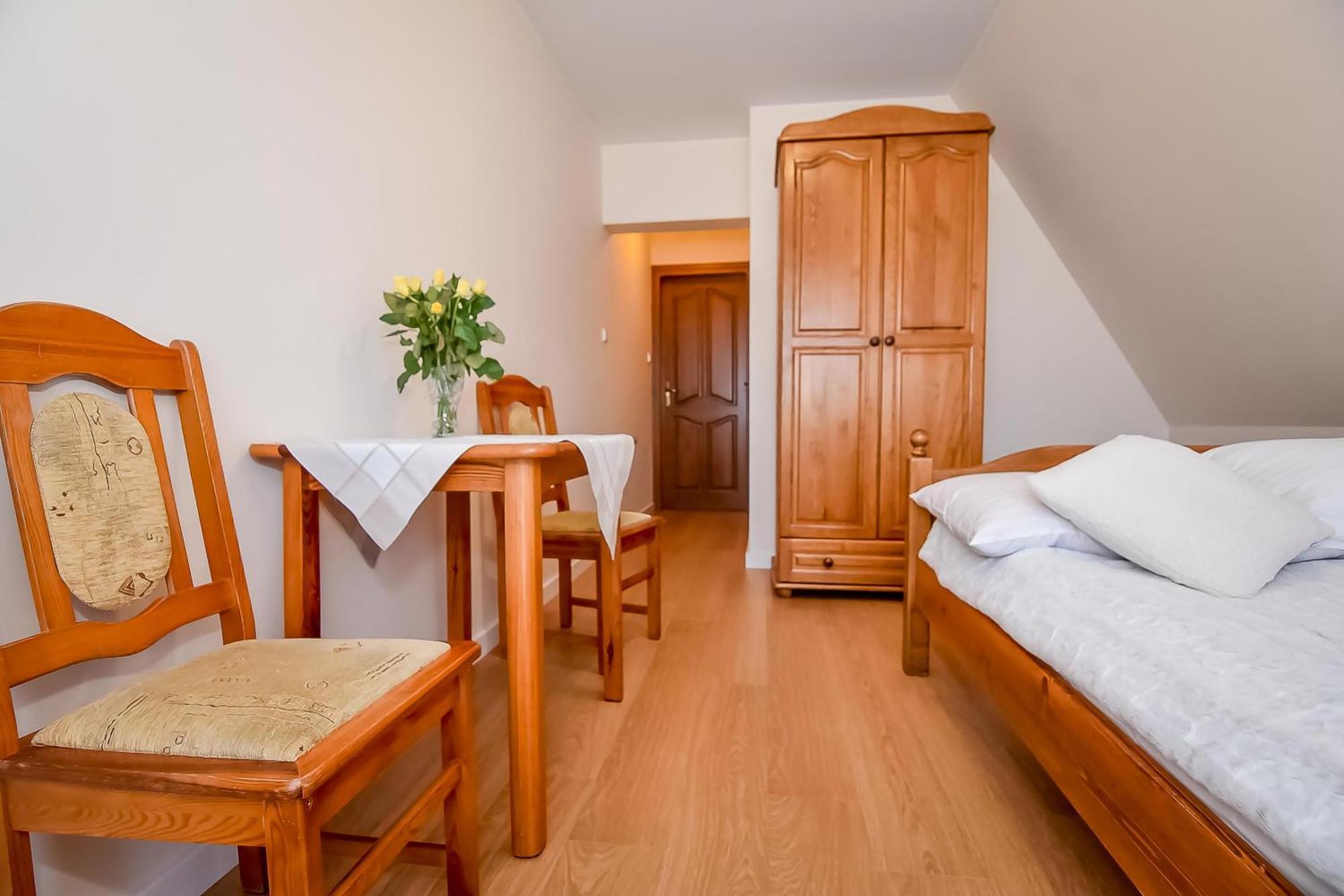 Hawran Bed & Breakfast *